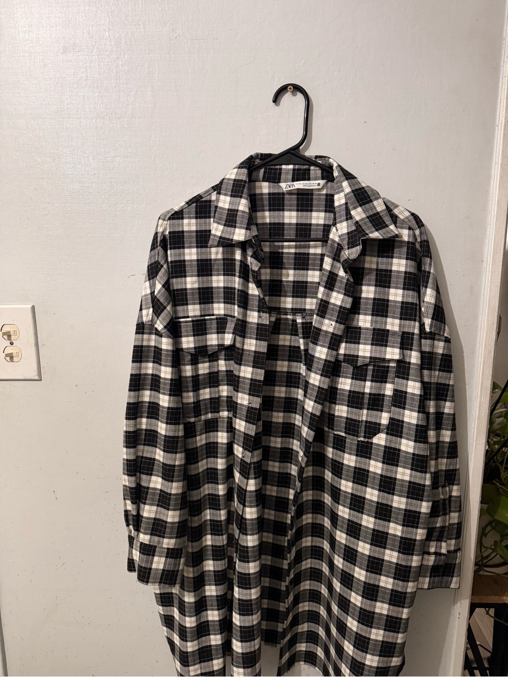 Zara Black & White Plaid Lightweight Shirt Jacket